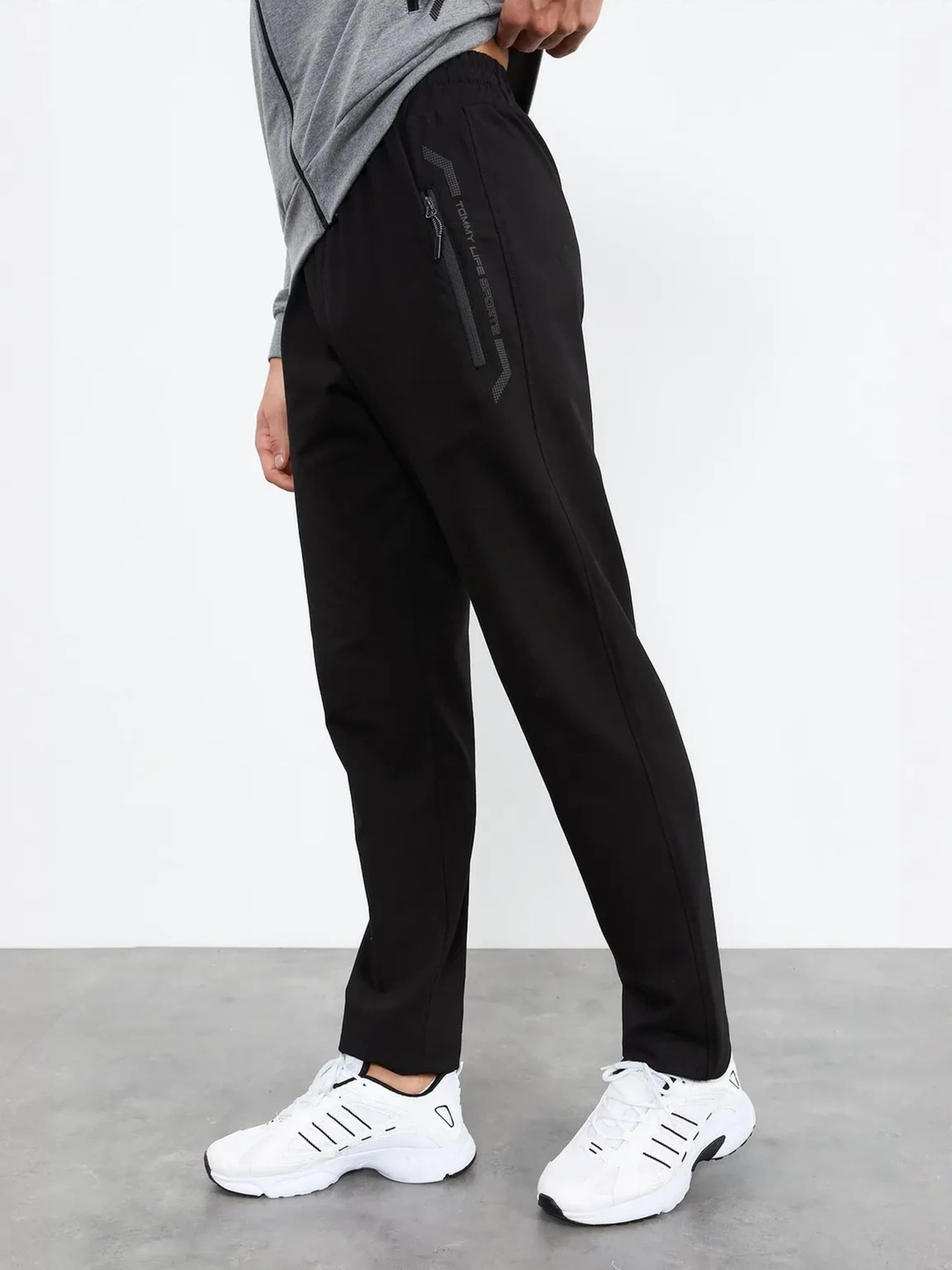 Tuta da jogging di Tommy Life in grigio