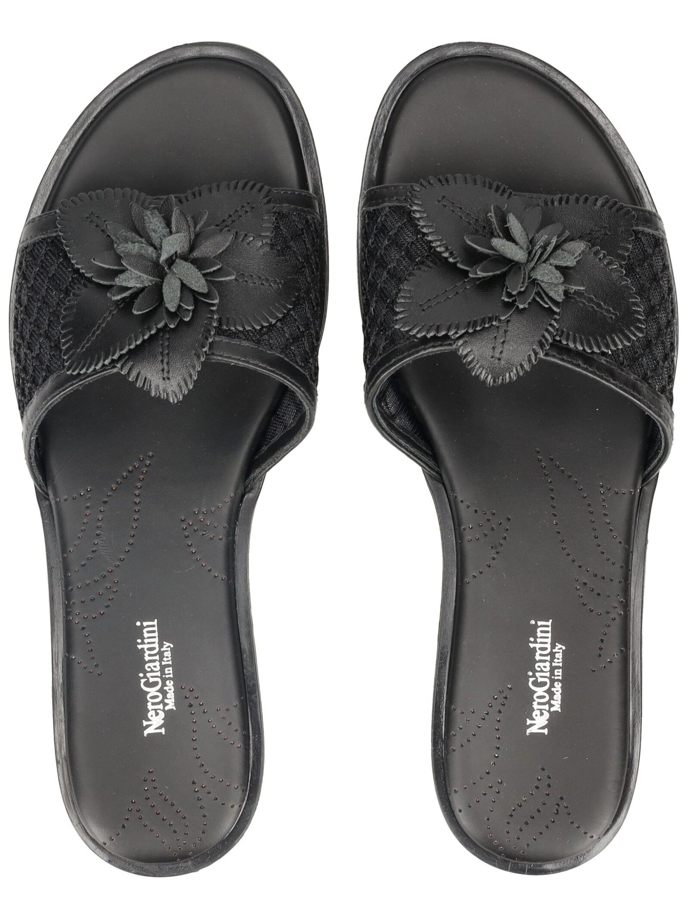 Zoccoletto di Nero Giardini in nero