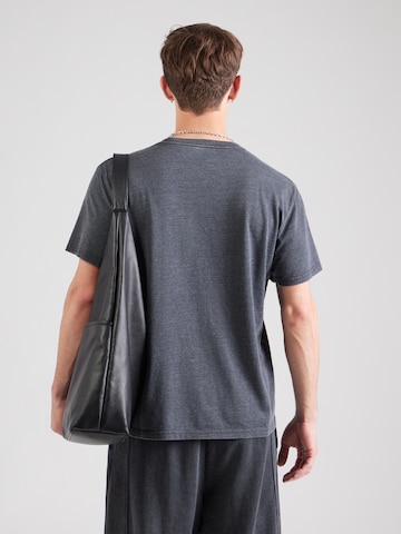 HOLLISTER T-Shirt in Schwarz