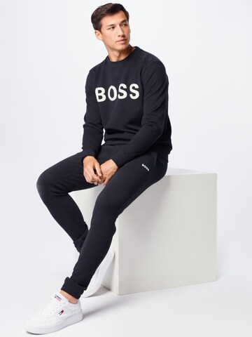 BOSS Orange Regular Fit Collegepaita 'Weefast' värissä musta