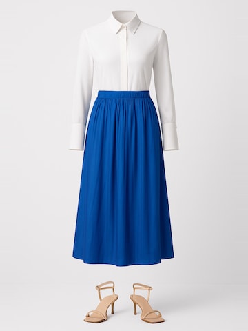 Touche Prive Skirt in Blue: front
