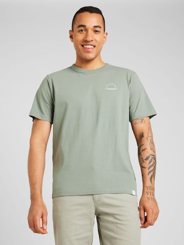 NOWADAYS T-shirt i grön: framsida