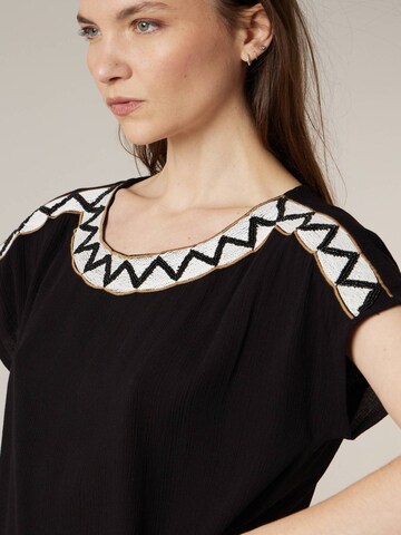 Chemisier 'Tika' Deeluxe en noir