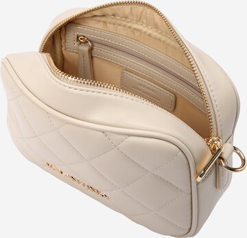 VALENTINO - Bolso de hombro 'Ocarina' en beige