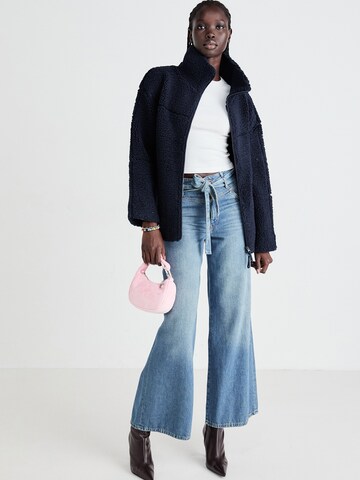 Gina Tricot Флисовая куртка 'Pile' в Синий