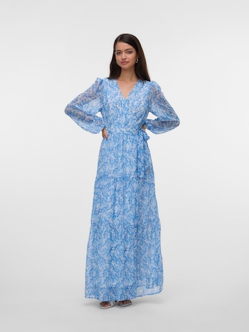 Robe 'AWAUDORA' VERO MODA en bleu : devant