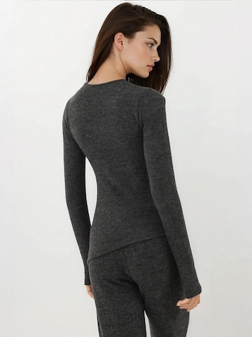 Hiccup Trui in Grijs