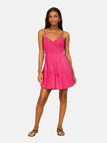 Robe d’été Lipsy en rose : devant