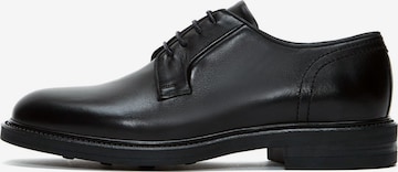 Derimod Lace-Up Shoes in Black: front