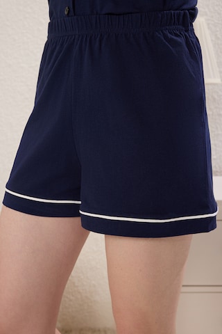 Trendyol - Pijama de pantalón corto en azul