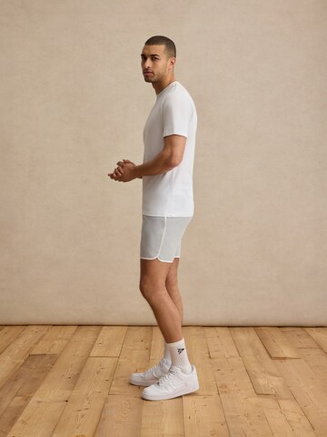 DAN FOX APPAREL Badeshorts 'Kerim' in Grau