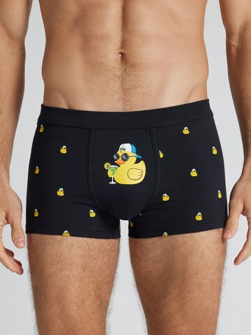 IUMAN Intimissimi Boxer shorts in Black: front