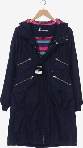 Danefae Jacket & Coat in L in Blue: front