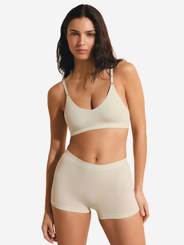 Culotte ' AMANDE ' ETAM en vert : devant