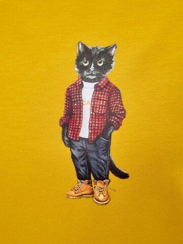 CAT by Maniita Lacitta Shirt 'COUNTRY CAT' in Geel
