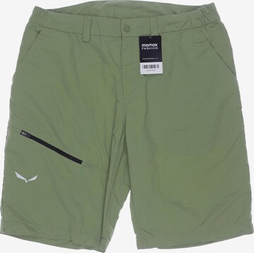 SALEWA Shorts in 34 in Green: front
