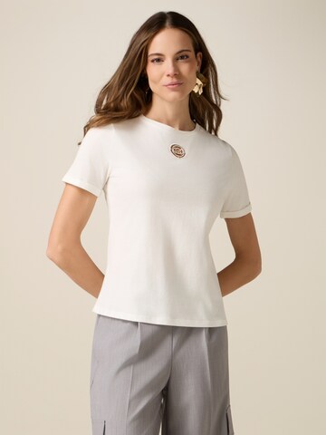T-shirt oltre en blanc : devant