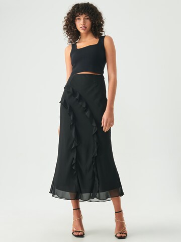 Sável Skirt 'LYZIE' in Black: front