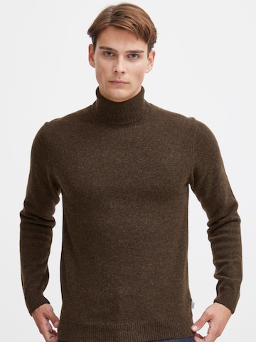 Casual Friday Trui 'Karl' in Bruin: voorkant