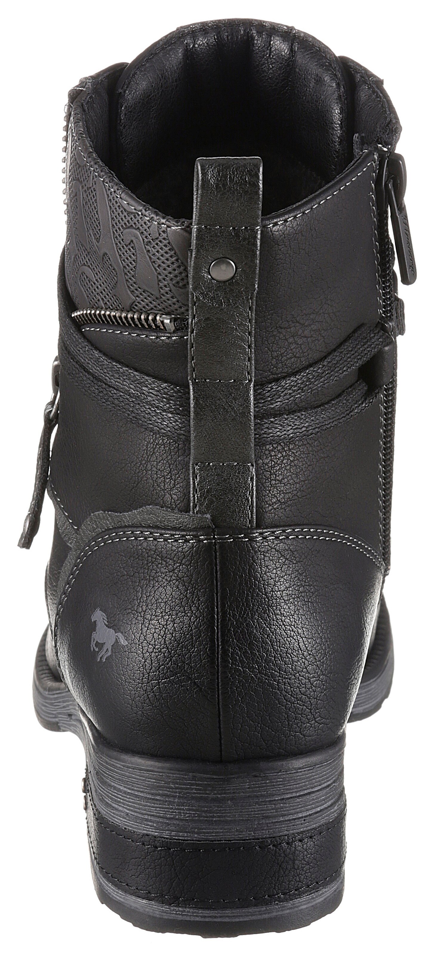 MUSTANG - Botines con cordones en negro