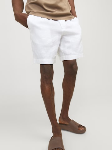 JACK & JONES - Loosefit Calças chino 'Bill Lawrence' em branco