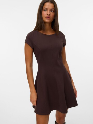 VERO MODA Jurk 'VMJAZLYN' in Bruin: voorkant