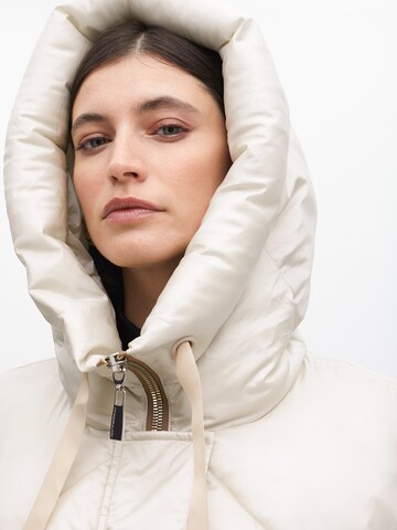 Lola Casademunt Vinterkappa i beige