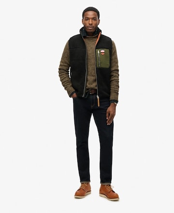 Superdry - Chaleco en negro