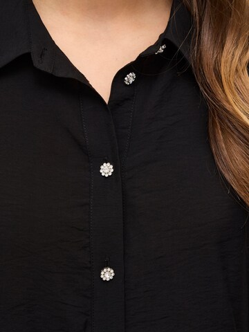 VILA - Blusa 'VILATRIA' en negro
