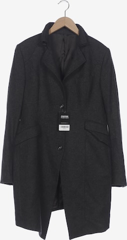 Circle of Gentlemen Mantel XL in Grau: Vorderseite