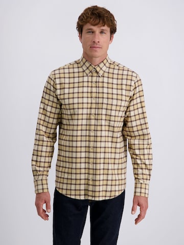 Coupe regular Chemise PIERRE CARDIN en marron : devant