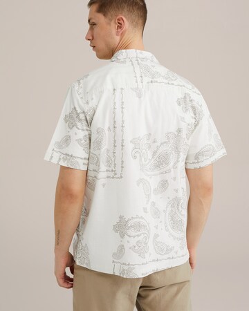 WE Fashion Regular fit Button Up Shirt in White