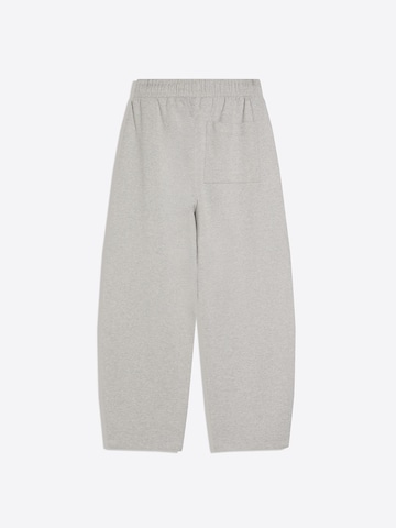 Bershka Baggy Broek in Grijs