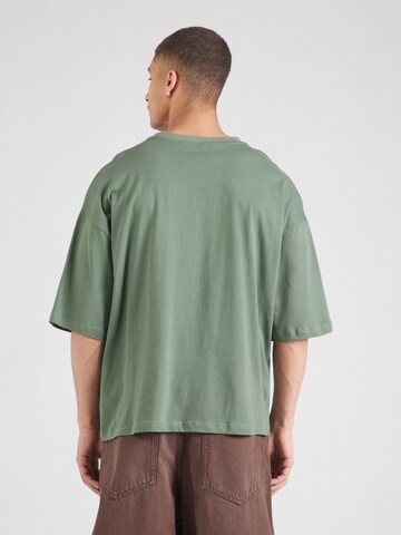 T-Shirt Trendyol en vert