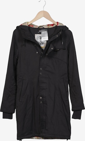 Zimtstern Mantel S in Schwarz: Vorderseite