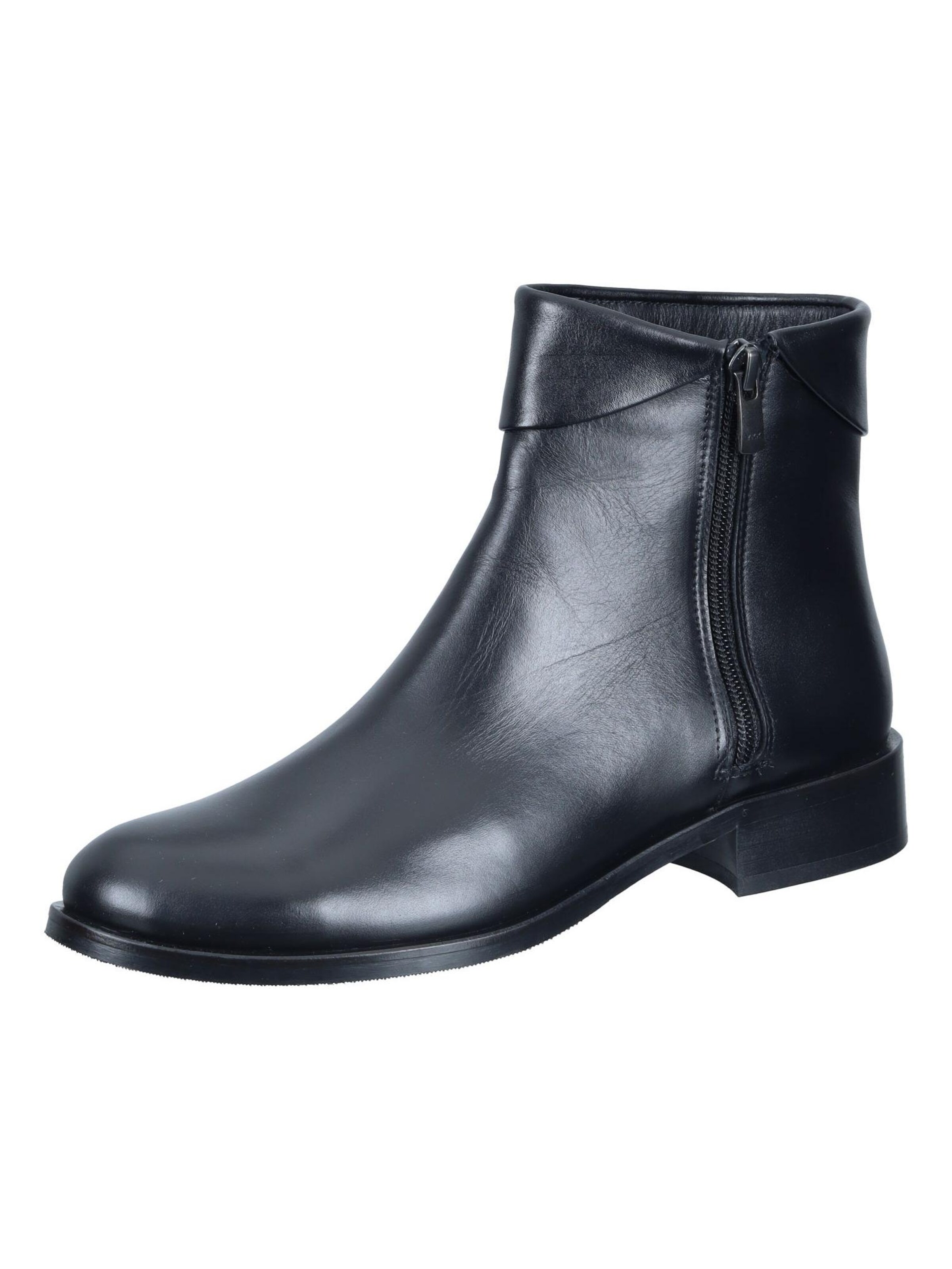 PIAZZA Ankle Boots in Black: front