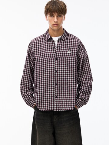 Comfort Fit Cămașă de la Pull&Bear pe roșu: față