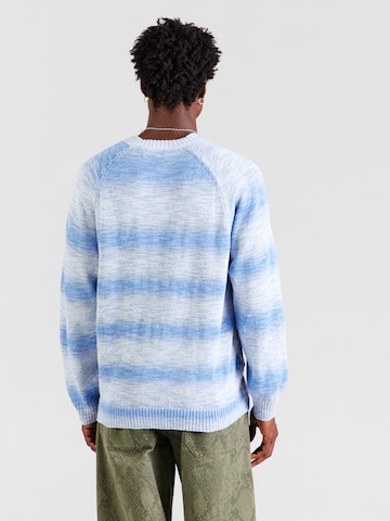 Les Deux Sweater in Blue