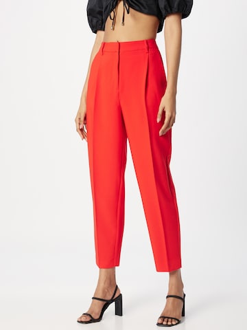 Tapered Pantaloni con piega frontale 'Cindy Dagny' di BRUUNS BAZAAR in rosso: frontale