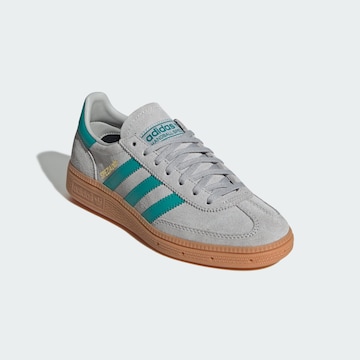 ADIDAS ORIGINALS Кроссовки 'Handball Spezial' в Серый