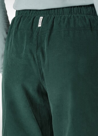 DEHA Tapered Sports trousers in Green