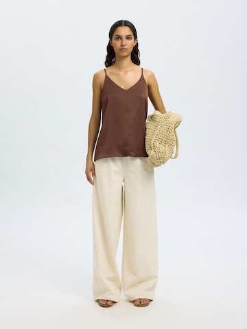 SELECTED Top in Bruin