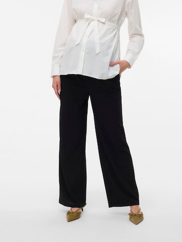 Vero Moda Maternity - regular Pantalón en negro: frente