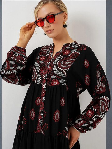 Bigdart Dress in Black