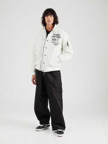 CAMP DAVID Jacke in Weiß