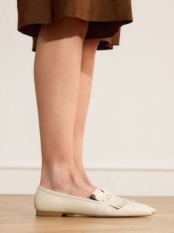 Mocassin MANFIELD en blanc