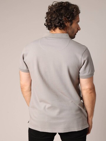 T-Shirt 'Baky' Deeluxe en gris