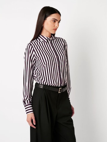 DESOTO Blouse in Red: front