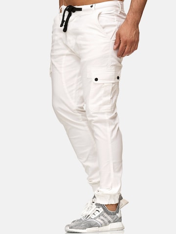 Tazzio Cargohose '18525' in Weiß: Vorderseite