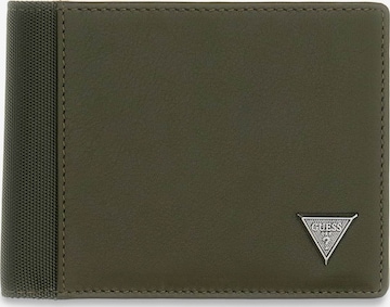 GUESS Portemonnaie 'Berna' in Grün: Vorderseite